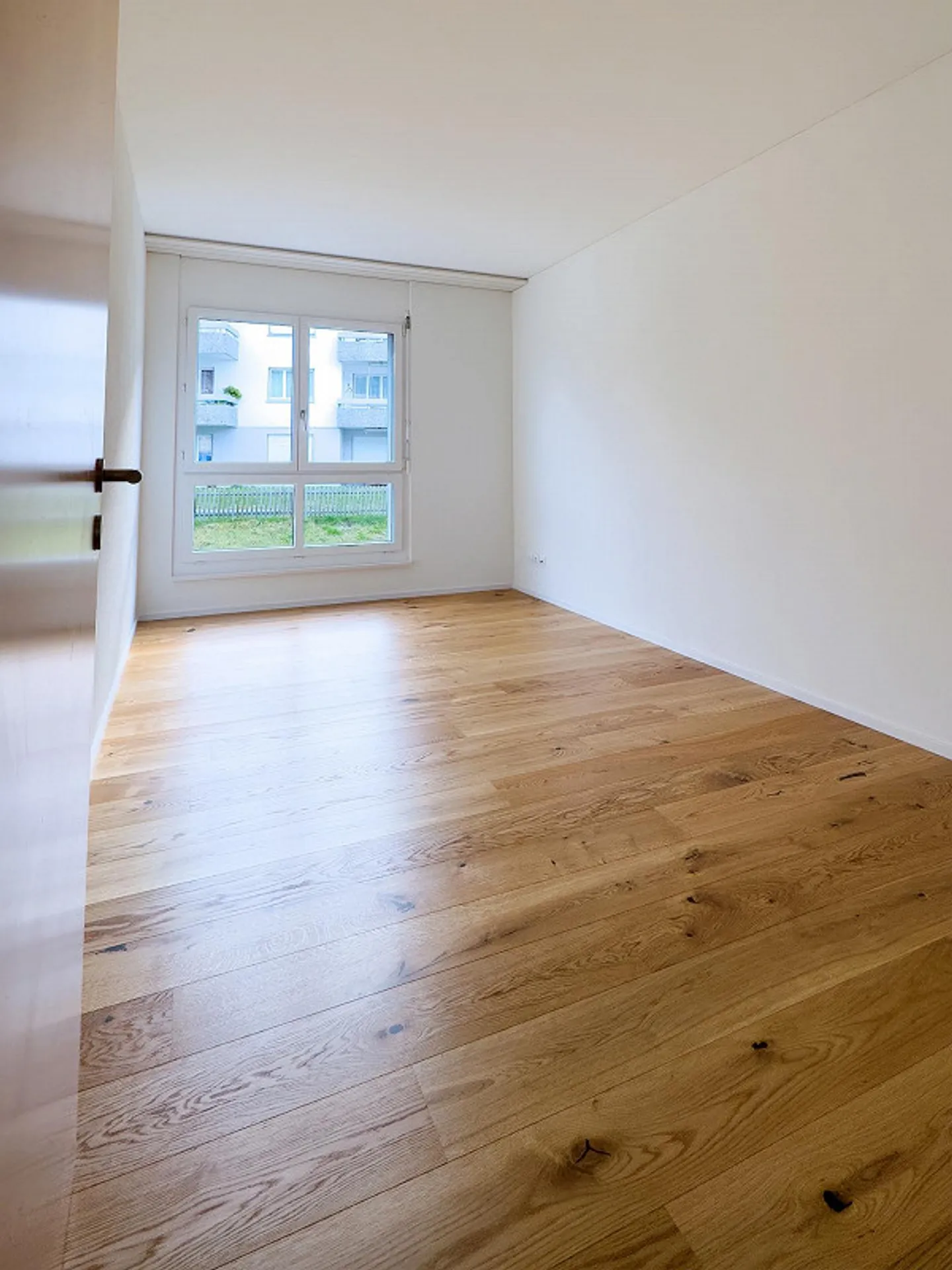 Living in Masans. 3.5-room apartment with balcony and two bathrooms - Photo 8 of 14