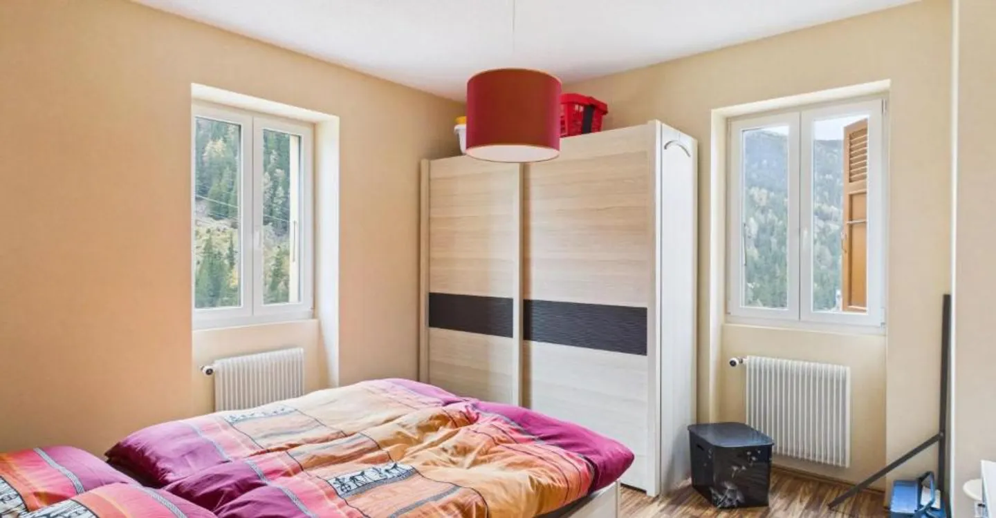Charming 4.5-room apartment in Bourg-Saint-Pierre - Photo 5 of 6