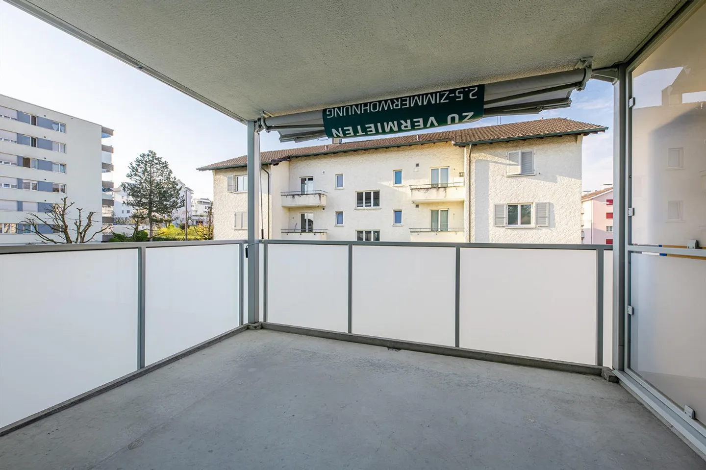 Appartement dans un endroit confortable - Photo 3 sur 6