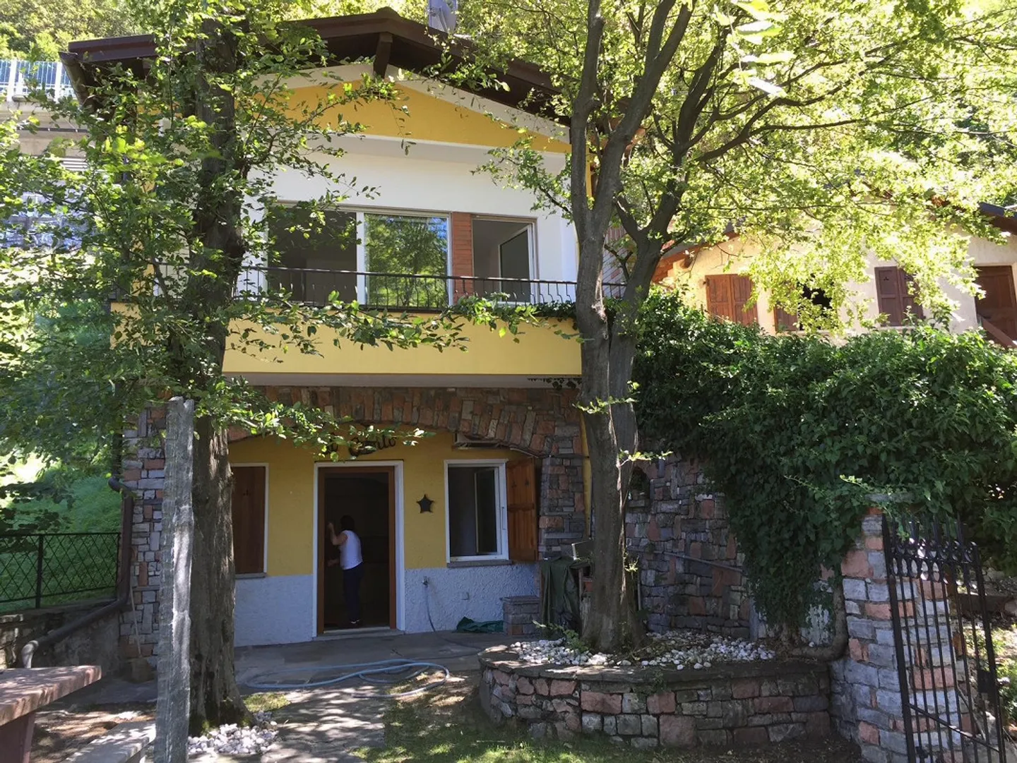 Casa unifamiliare in stile villa con giardino - vista lago - Sì casa vacanze - Foto 4 di 11