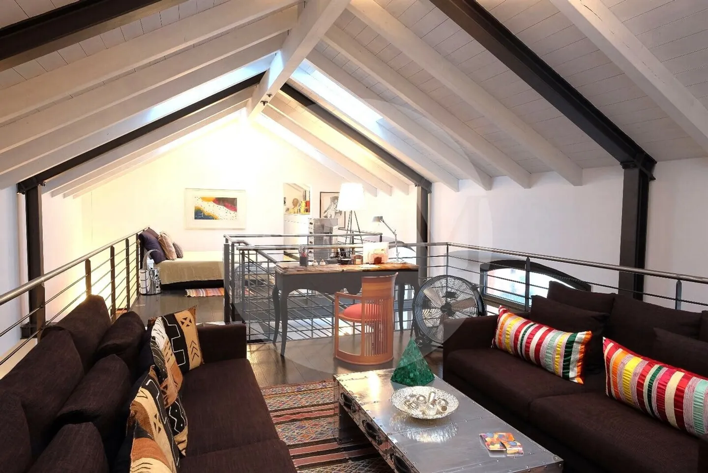 Faszinierendes Loft mit Terrasse - Foto 5 von 11