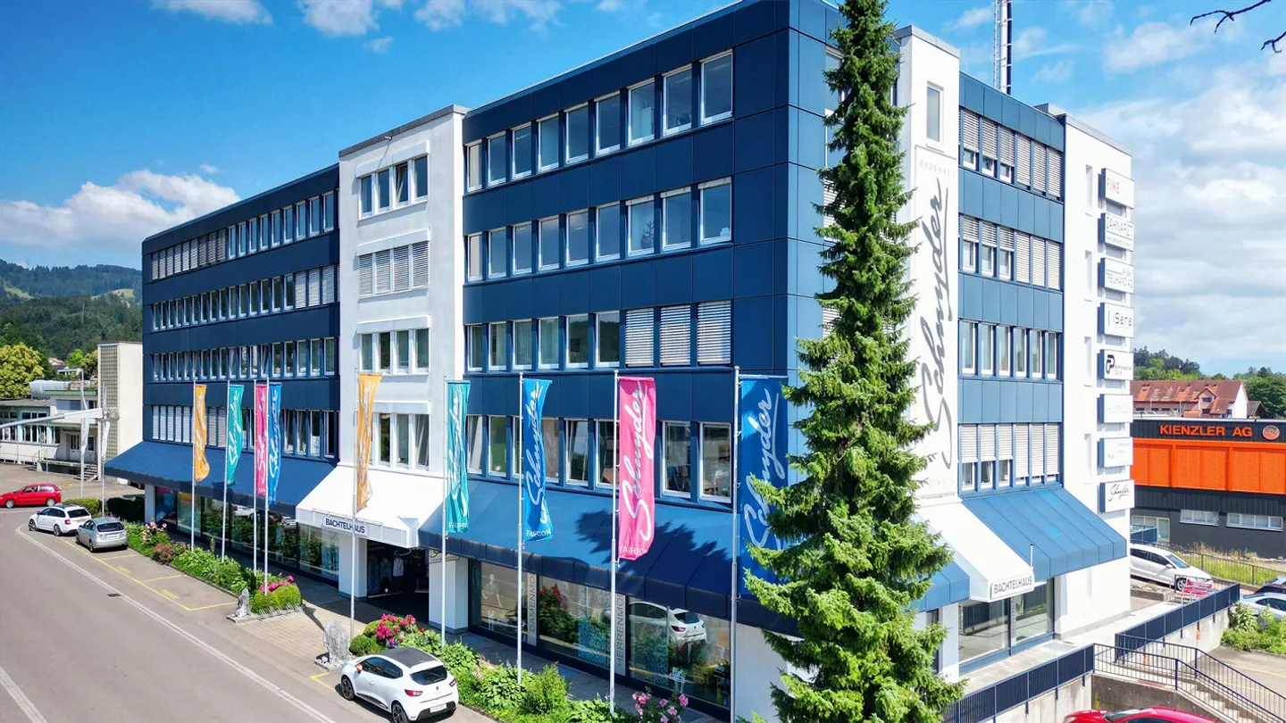 Bürofläche in Hinwil - Foto 1 von 11