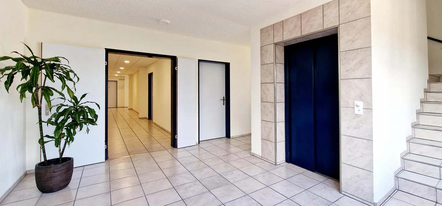 Bürofläche in Hinwil - Foto 2 von 11