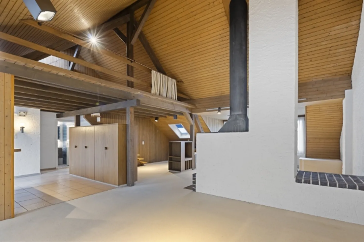 Immeuble résidentiel à vendre - Photo 4 sur 13