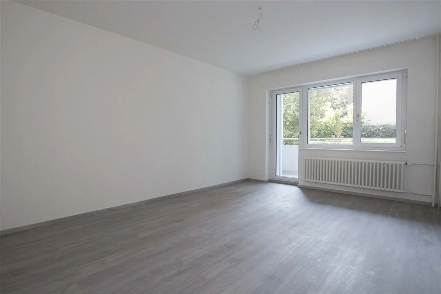 Totalement rénové - Style moderne - Photo 5 sur 9