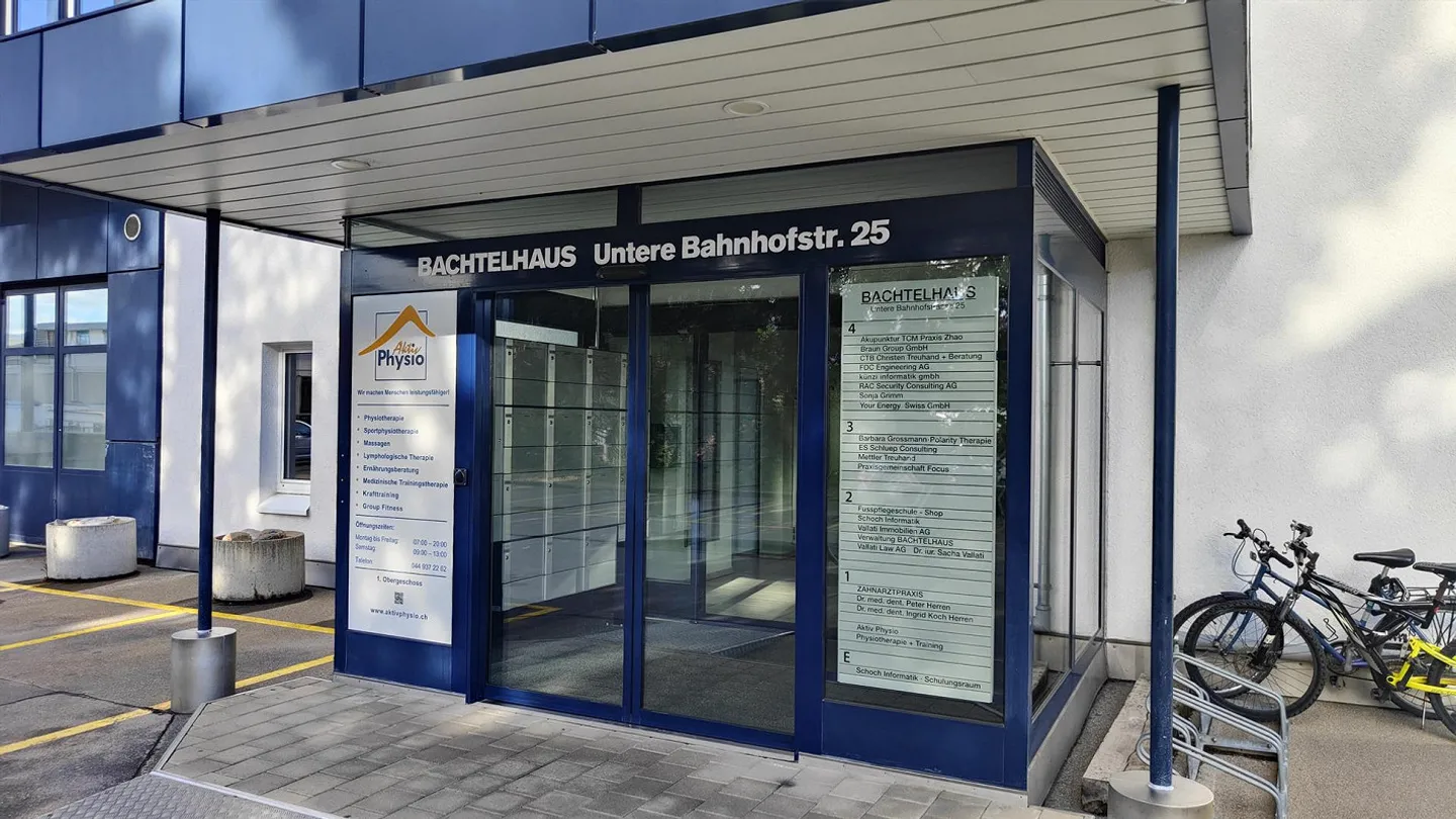 Bürofläche in Hinwil - Foto 6 von 11