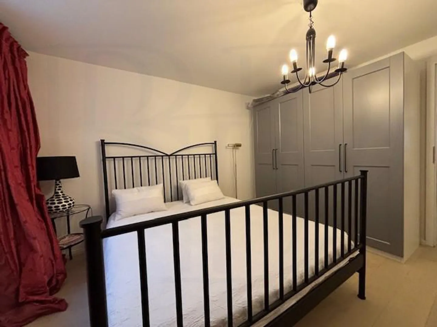 CONTEMPORARY VILLA WITH 7 ROOMS AND GARDEN - Photo 13 of 13