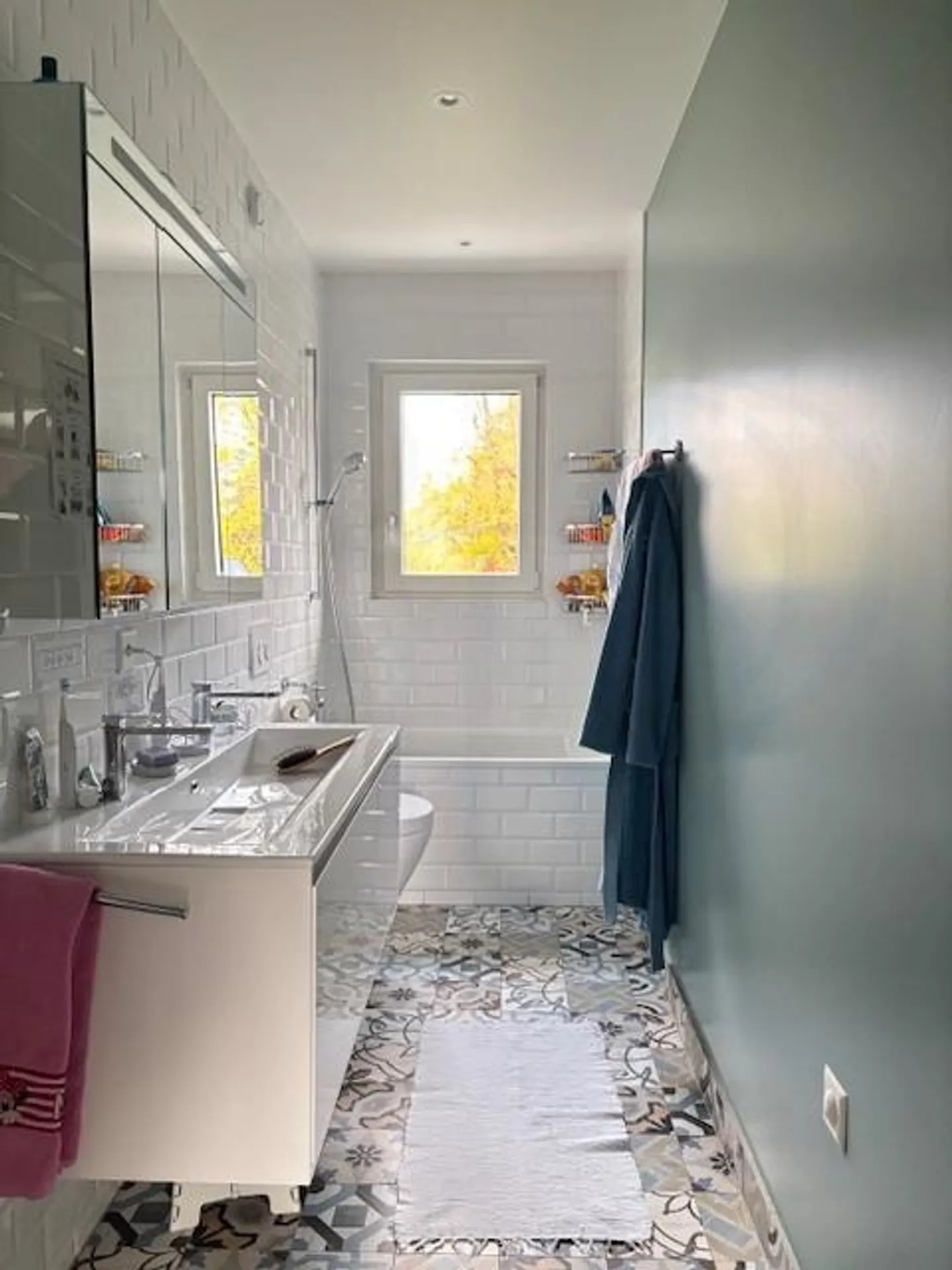 CONTEMPORARY VILLA WITH 7 ROOMS AND GARDEN - Photo 9 of 13