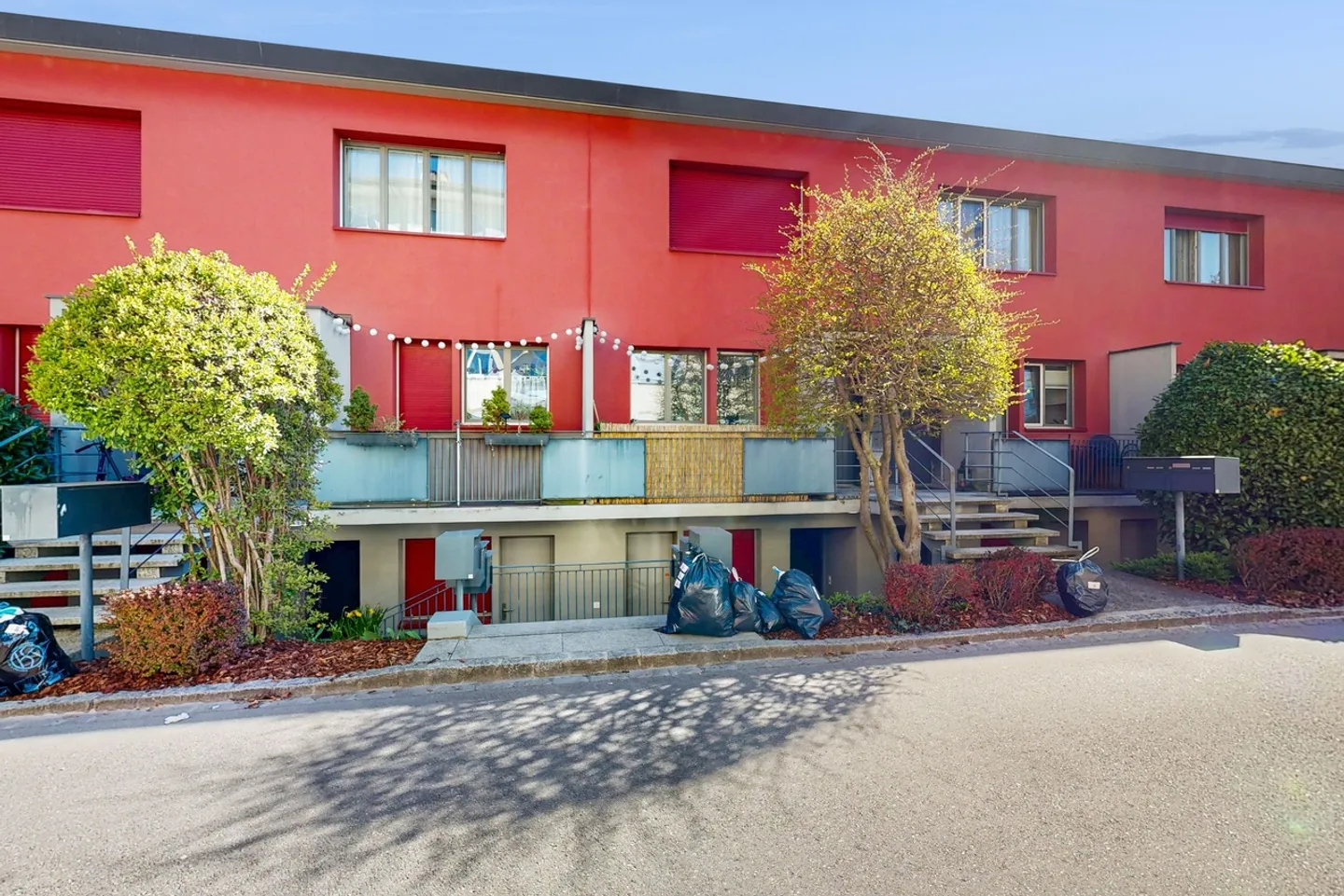 Vivere comodamente vicino a Kronenplatz - Foto 1 di 8