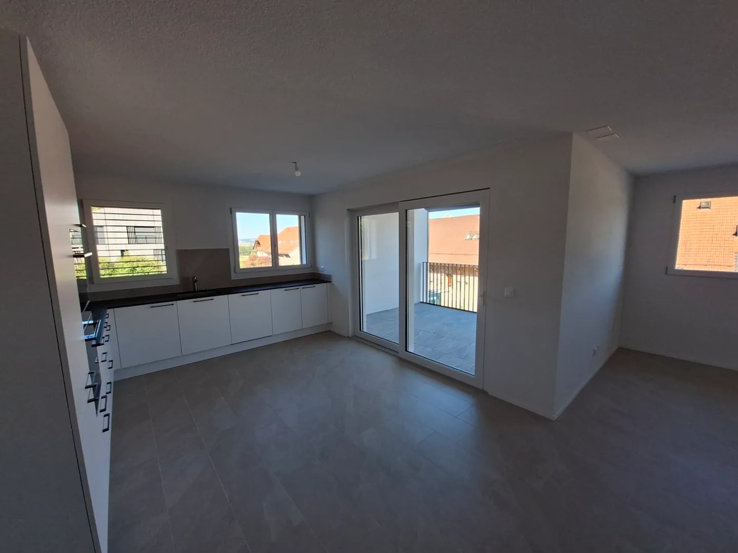 3.5 room apartment a stone's throw from the train station - Photo 7 of 8