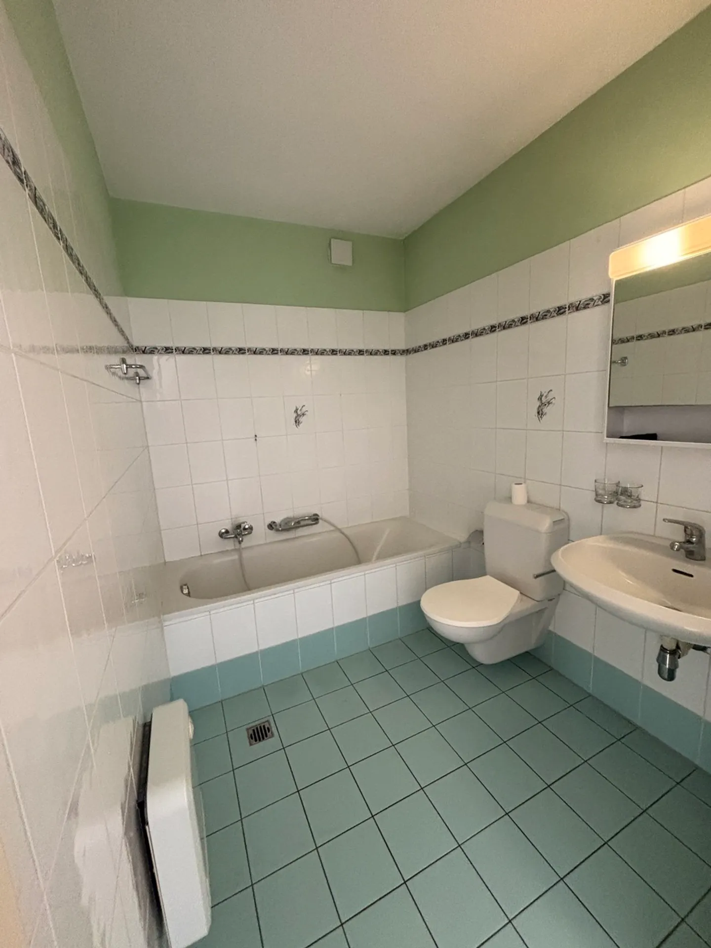 Charming 2.5-Room Apartment - Photo 9 of 11