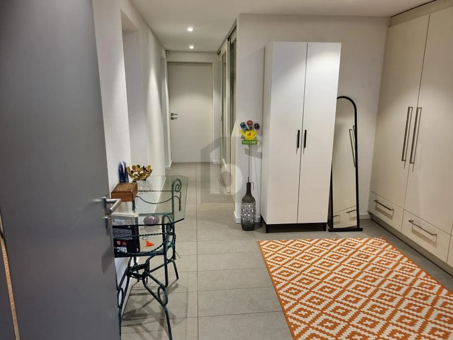 Reihenhaus 6.5 Zimmer - Foto 2 von 6