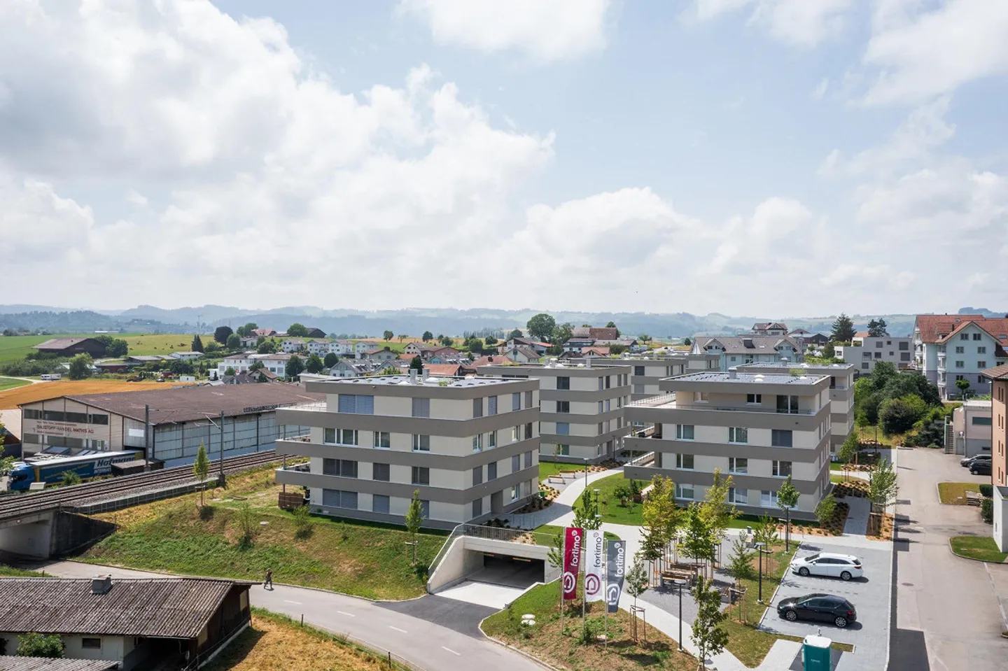 Sécurisez une place de parking dans le garage souterrain - situé au centre d'Egolzwil - Photo 1 sur 7