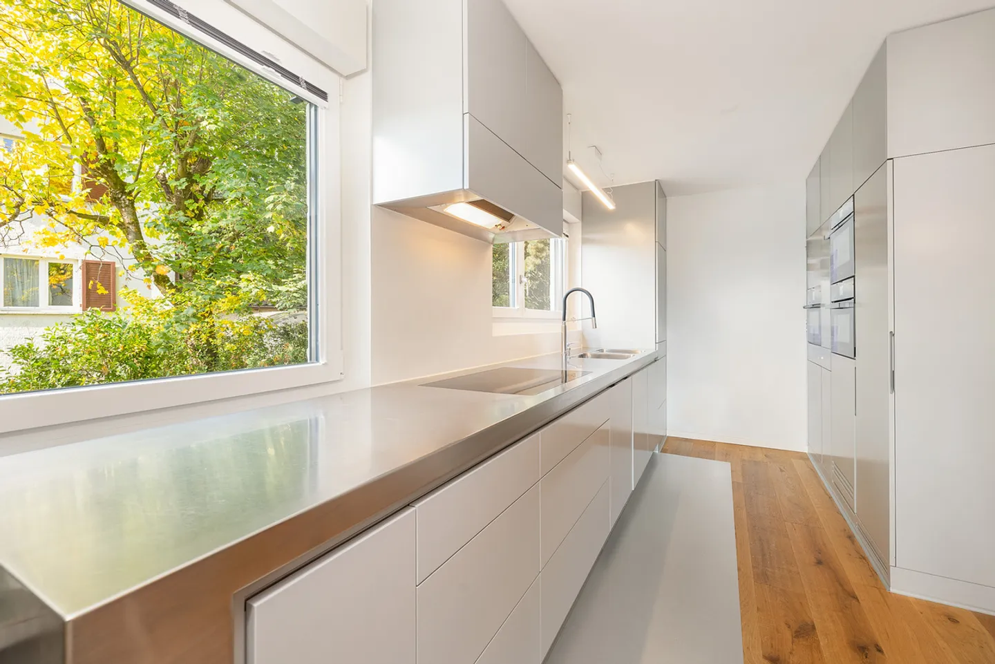 Perla abitativa con comfort Smart Home in una posizione da sogno - Foto 10 di 13