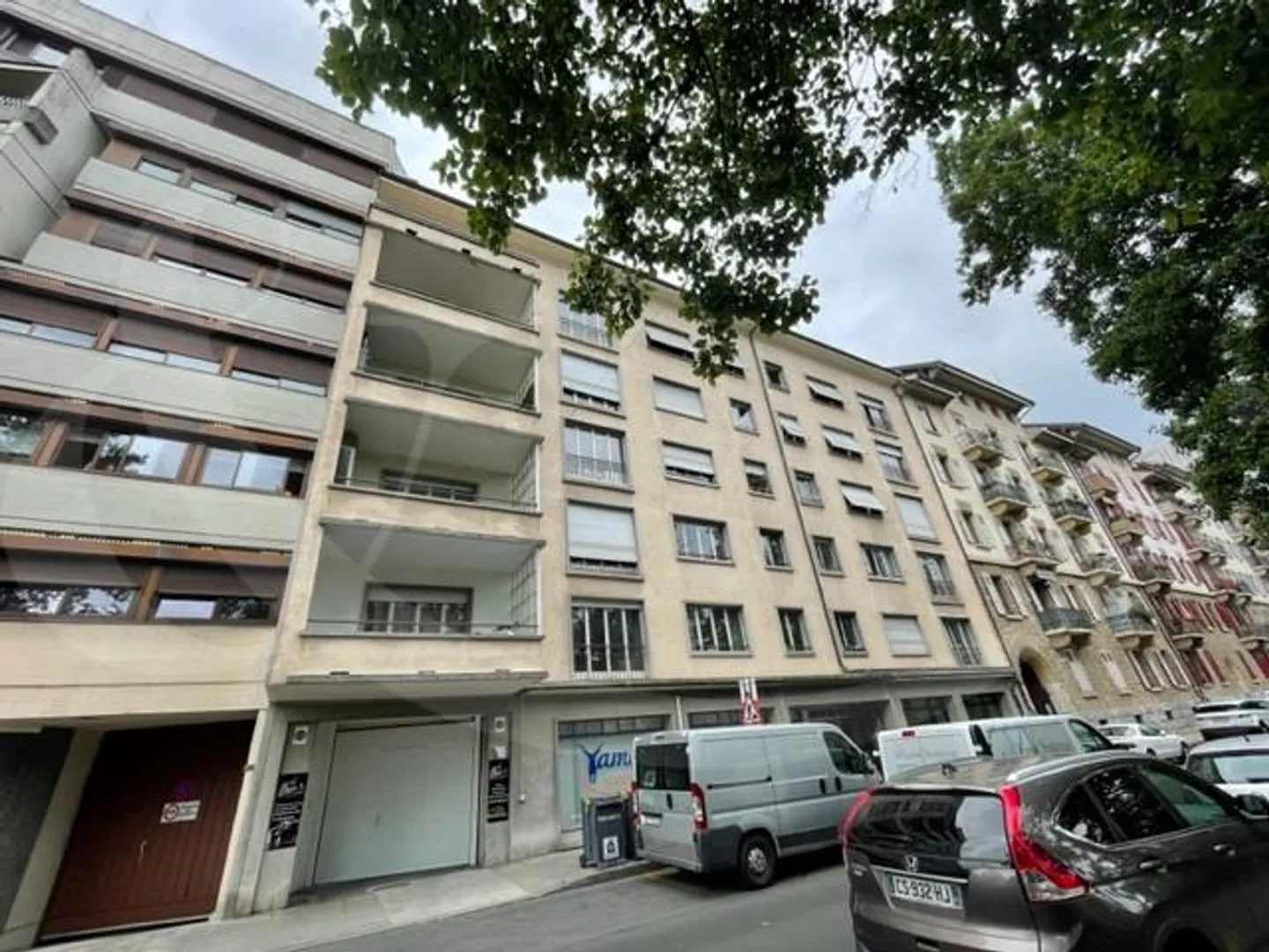 15 Quai du Cheval-Blanc, appartement de 4.5 pièces lumineux et traversant - Photo 1 sur 10