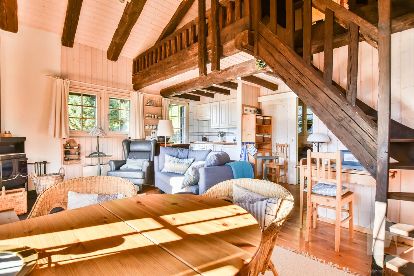 Chalet for sale - Photo 9 of 13