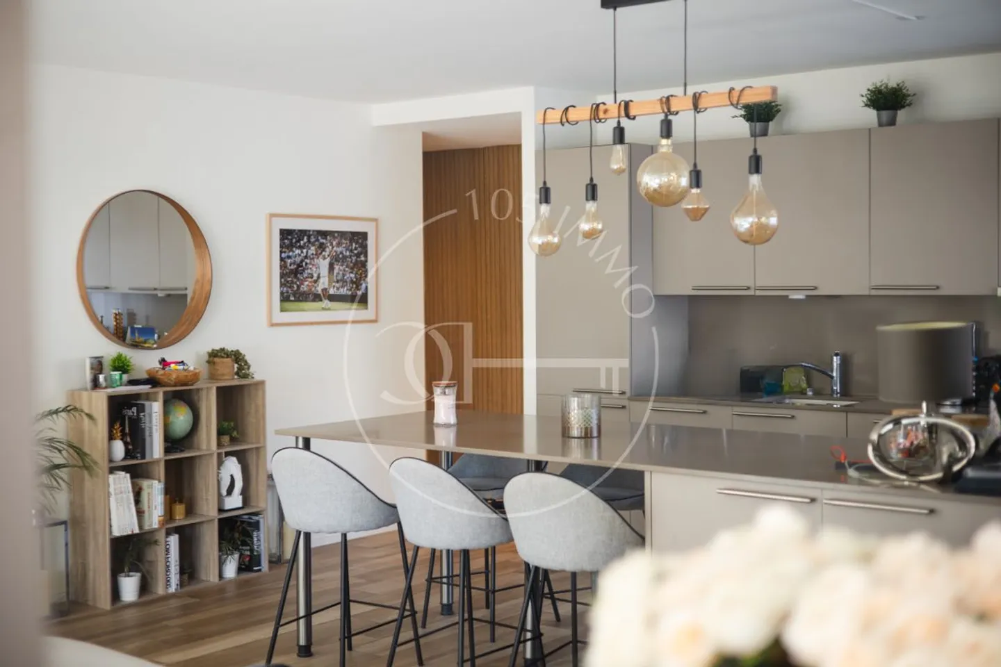En exclusivité : Charmant 5 pièces rénové au calme - Photo 1 sur 8