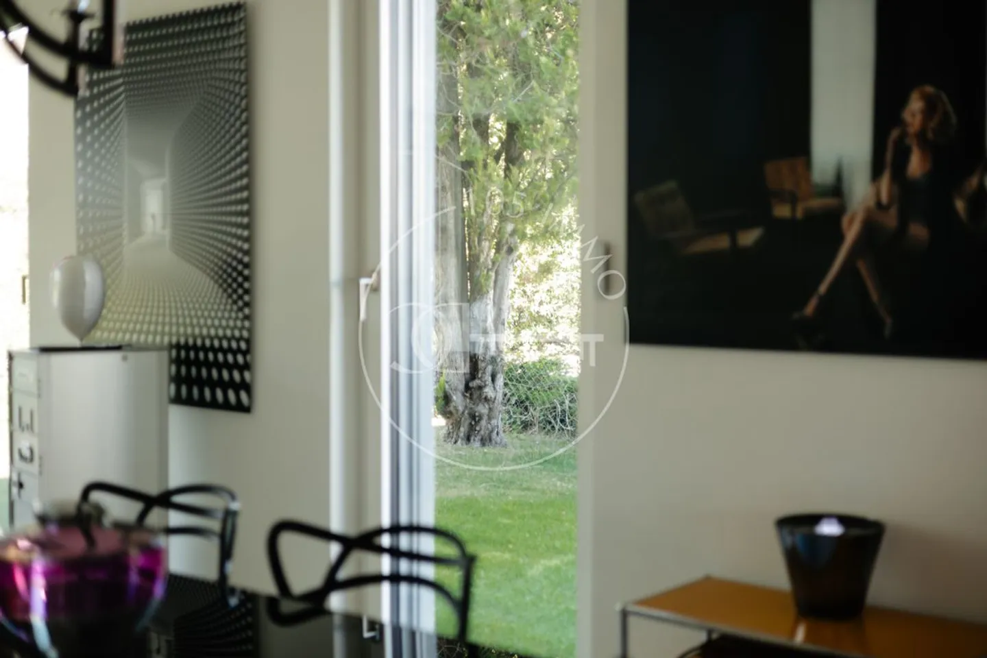 Villa contemporaine avec jardin - Photo 2 sur 11