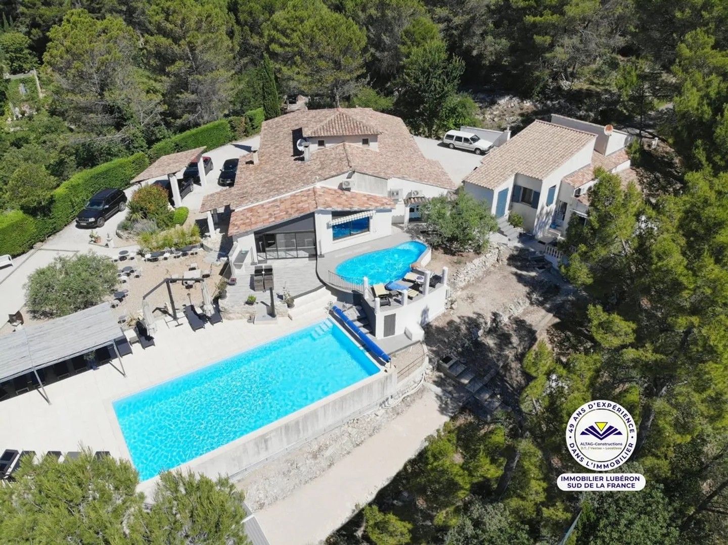 Proprietà in Vendita - Foto 1 di 10