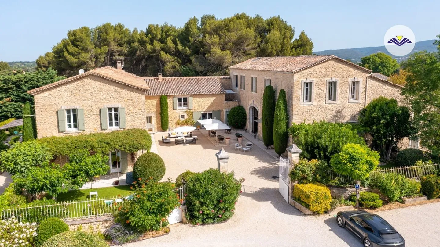 Proprietà in Vendita in Provenza - Gîte & Casa Principale - Foto 2 di 6