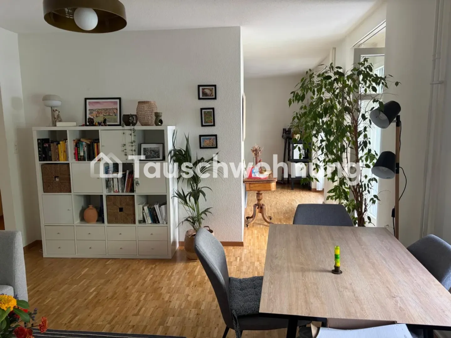 Tausche 2.5-Zimmer-Wohnung in Zürich, Kreis 4 - Photo 3 of 6