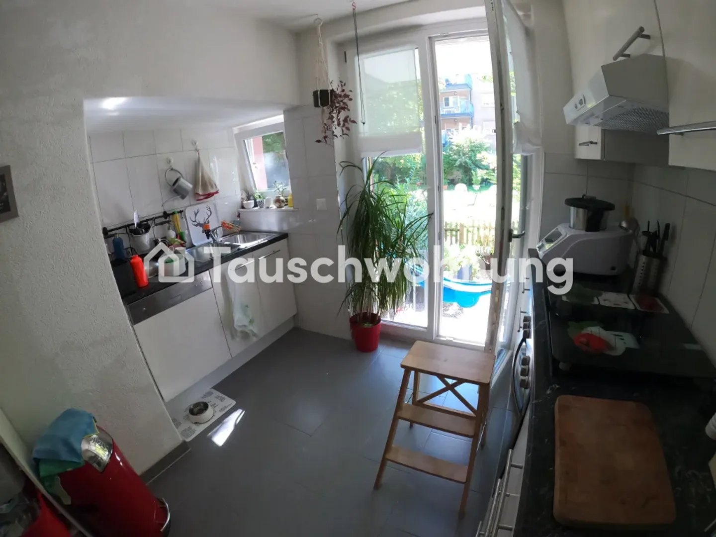 3-room garden apartment in Wiedikon for something equivalent - Photo 2 of 5