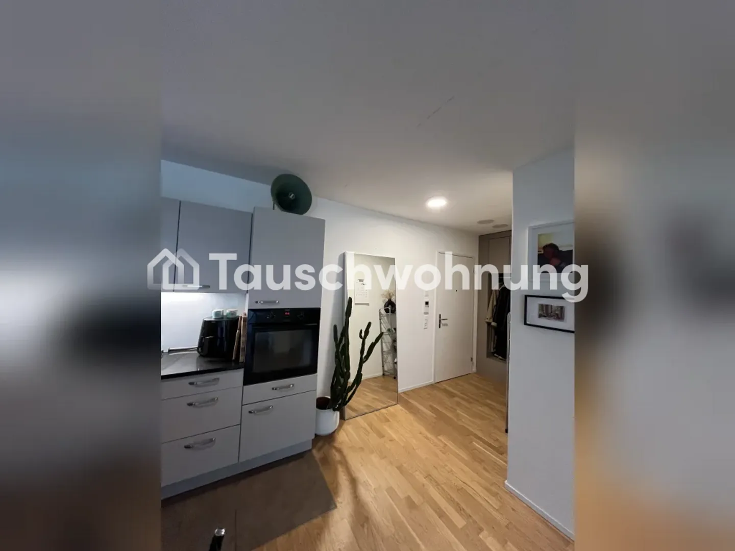 2.5-room apartment in Zurich, District 9 - Photo 5 of 9