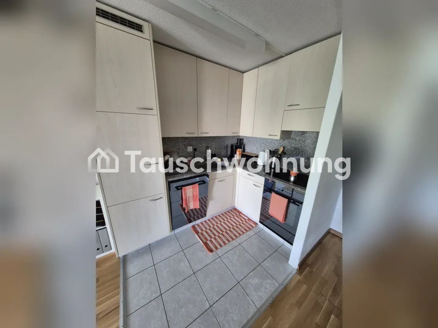 Exchange great apartment in Zurich, District 11 - Photo 7 of 8