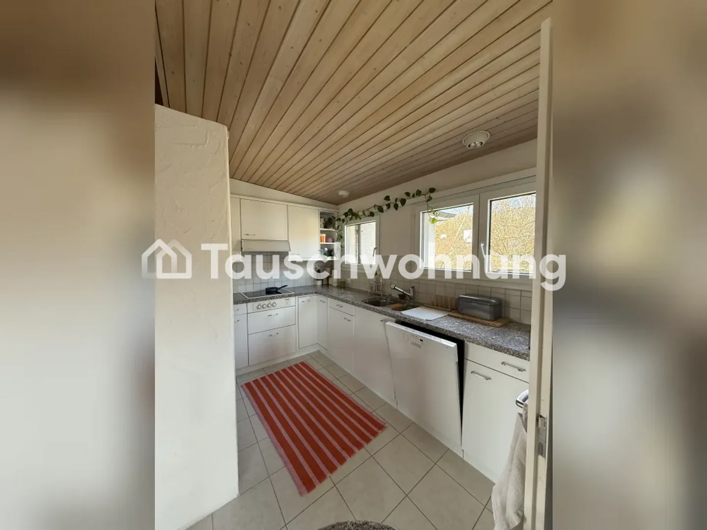 Appartement sous les toits lumineux de 3,5 pièces à Wipkingen - Photo 4 sur 13