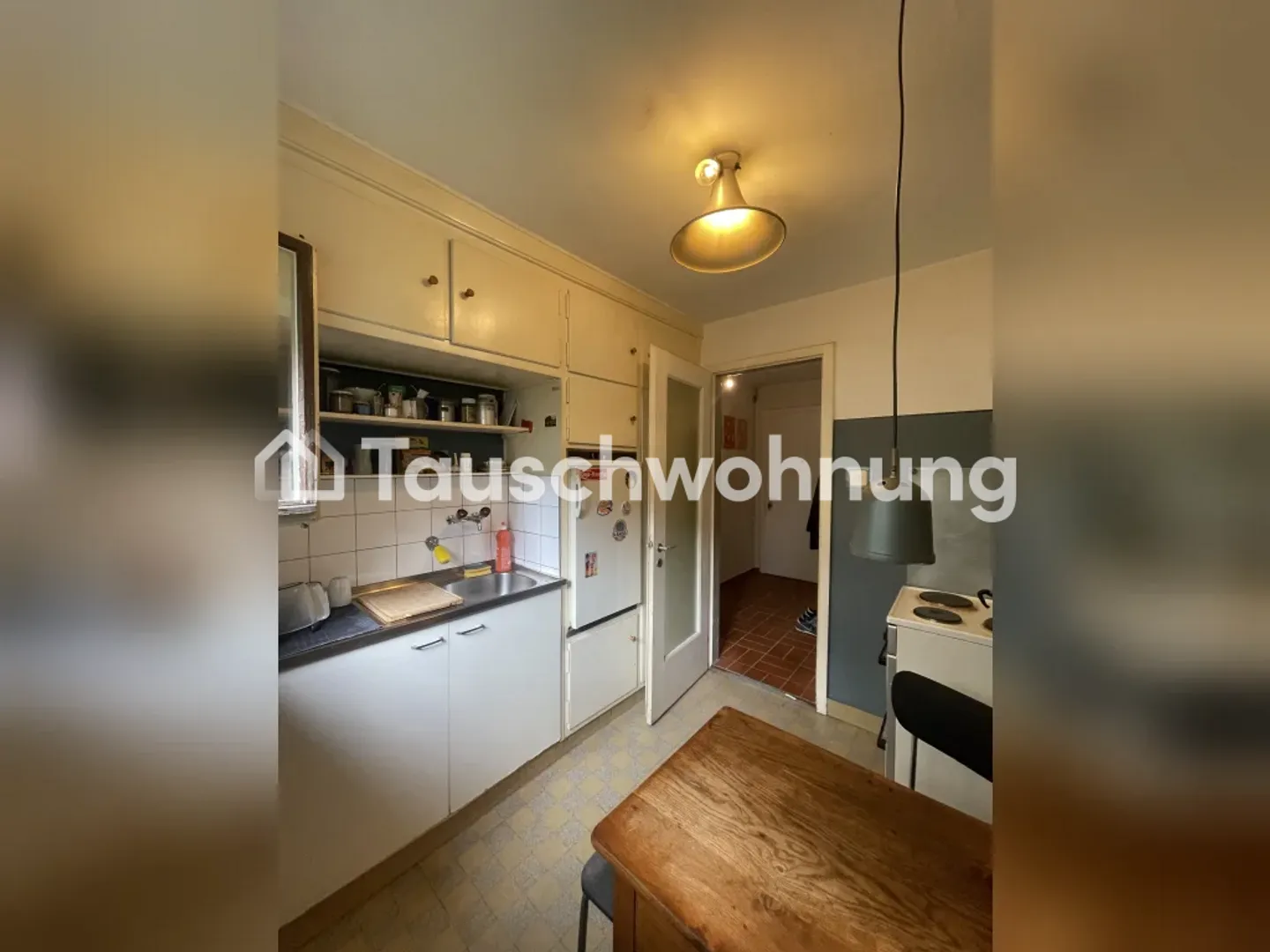 Charming 1.5 Room Apartment with Balcony - Photo 4 of 9