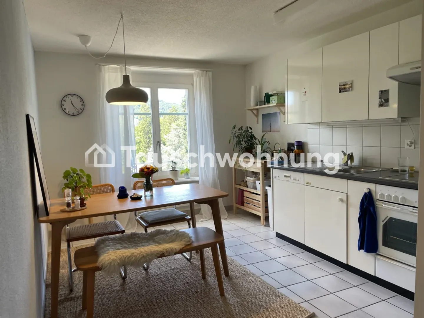 Exchange 2.5-room apartment in Zurich District 3 - Photo 4 of 4