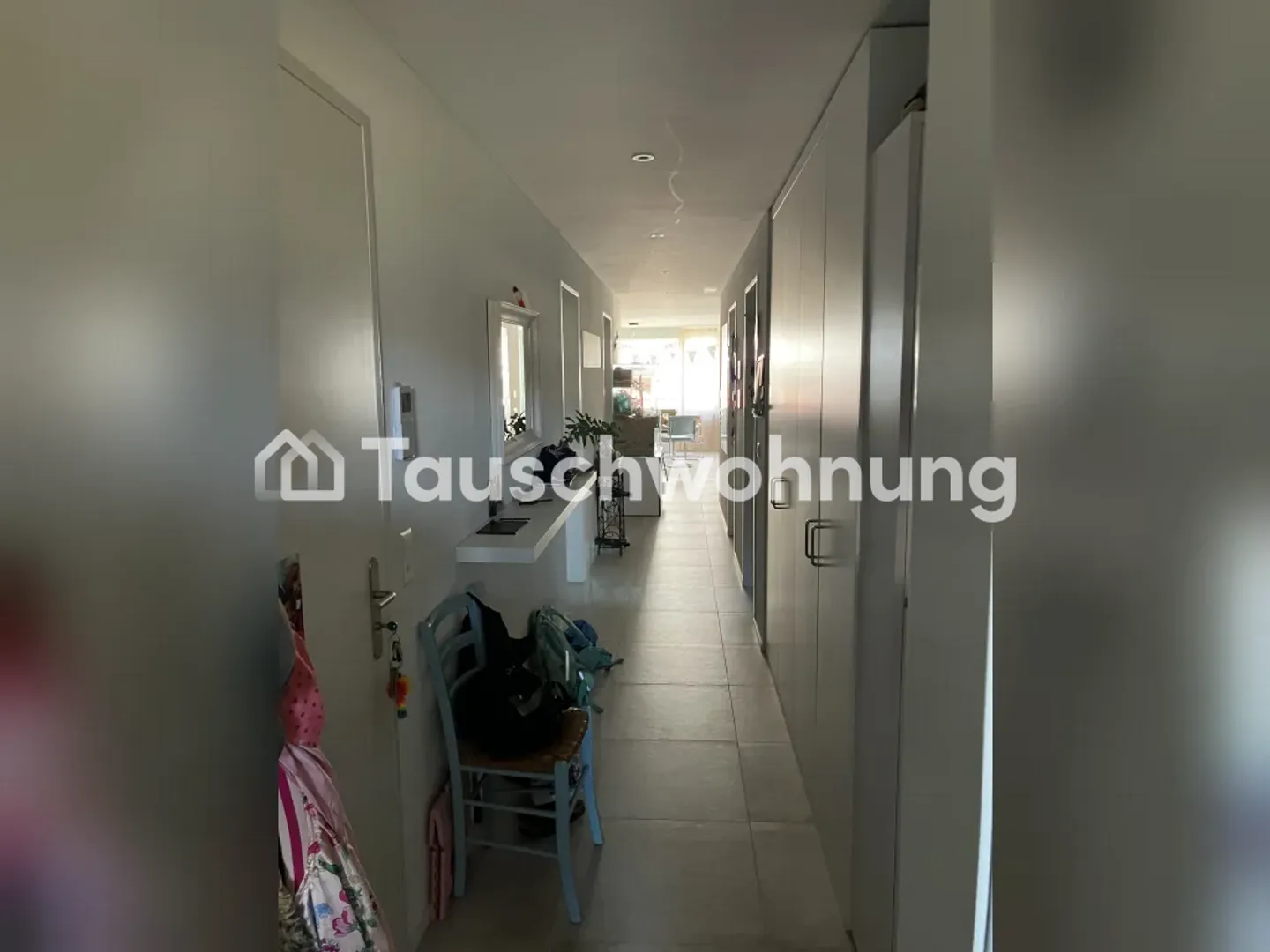 Spacious 4.5-room apartment with loggia in new building in Zurich, District 9 - Photo 8 of 10