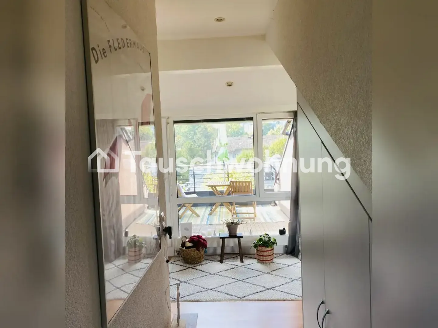 Penthouse with Terrace in District 3 - Photo 4 of 13