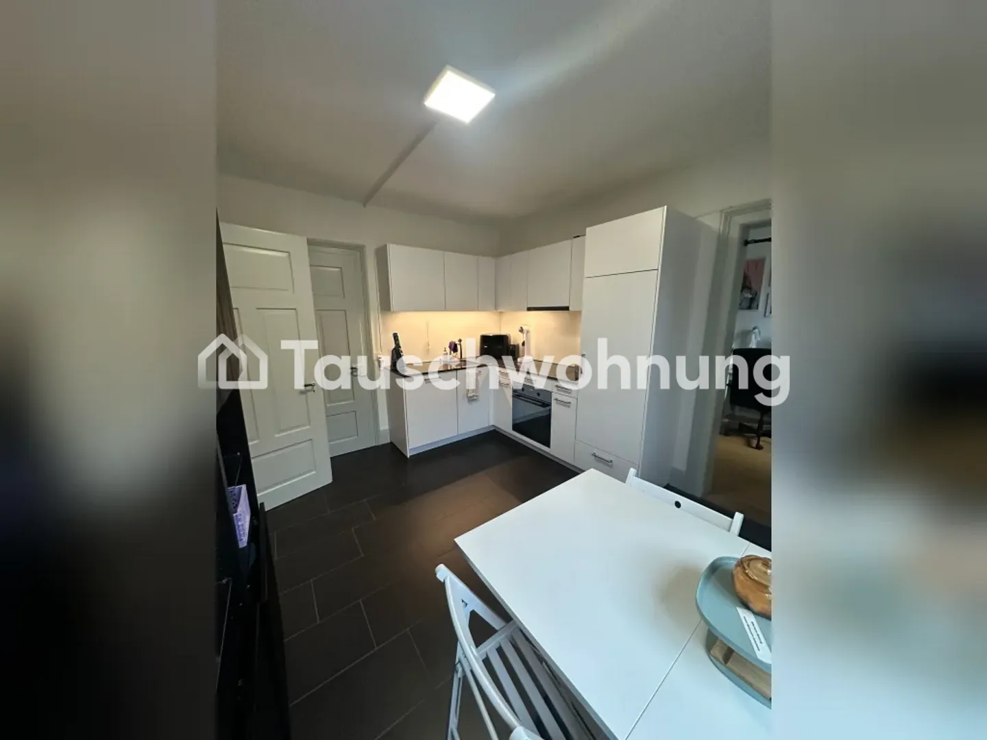Exchange 3-room flat in Zurich, District 3 - Photo 6 of 8