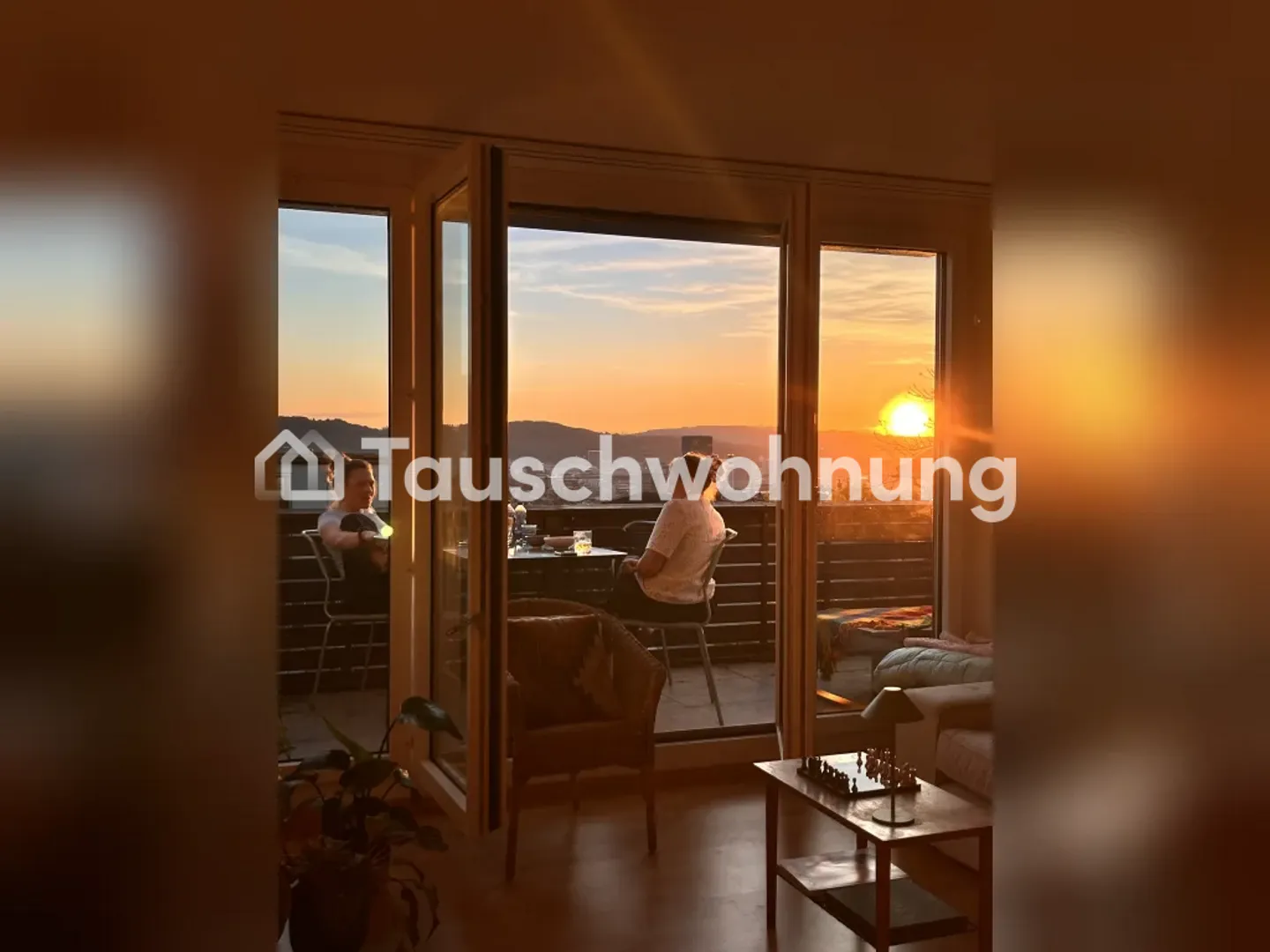 Beautiful bright apartment with a view - Photo 1 of 10