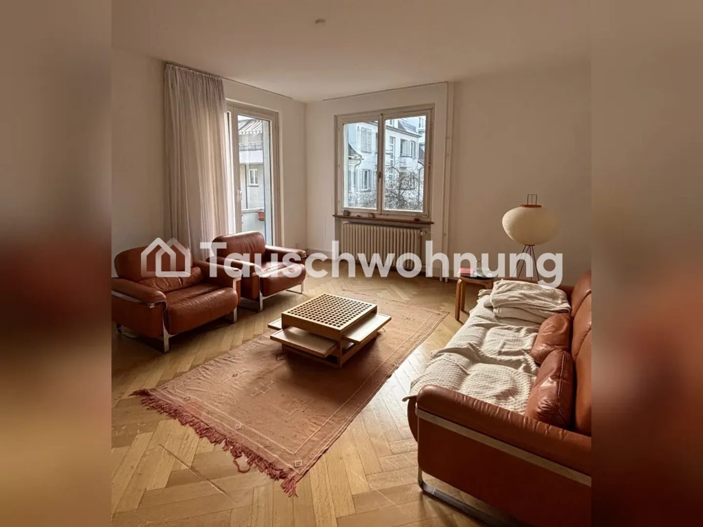 Exchange charming 3.5-room old apartment (8002) with 2 balconies - Photo 1 of 7