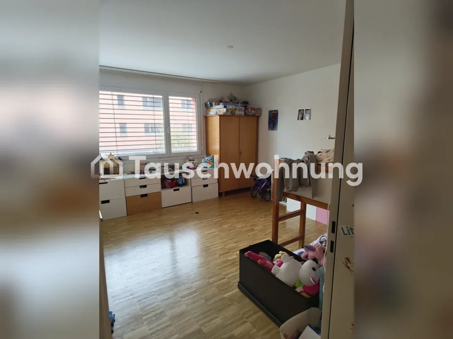 Scambio appartamento duplex 3,5 a Zurigo, distretto 11 - Foto 8 di 11
