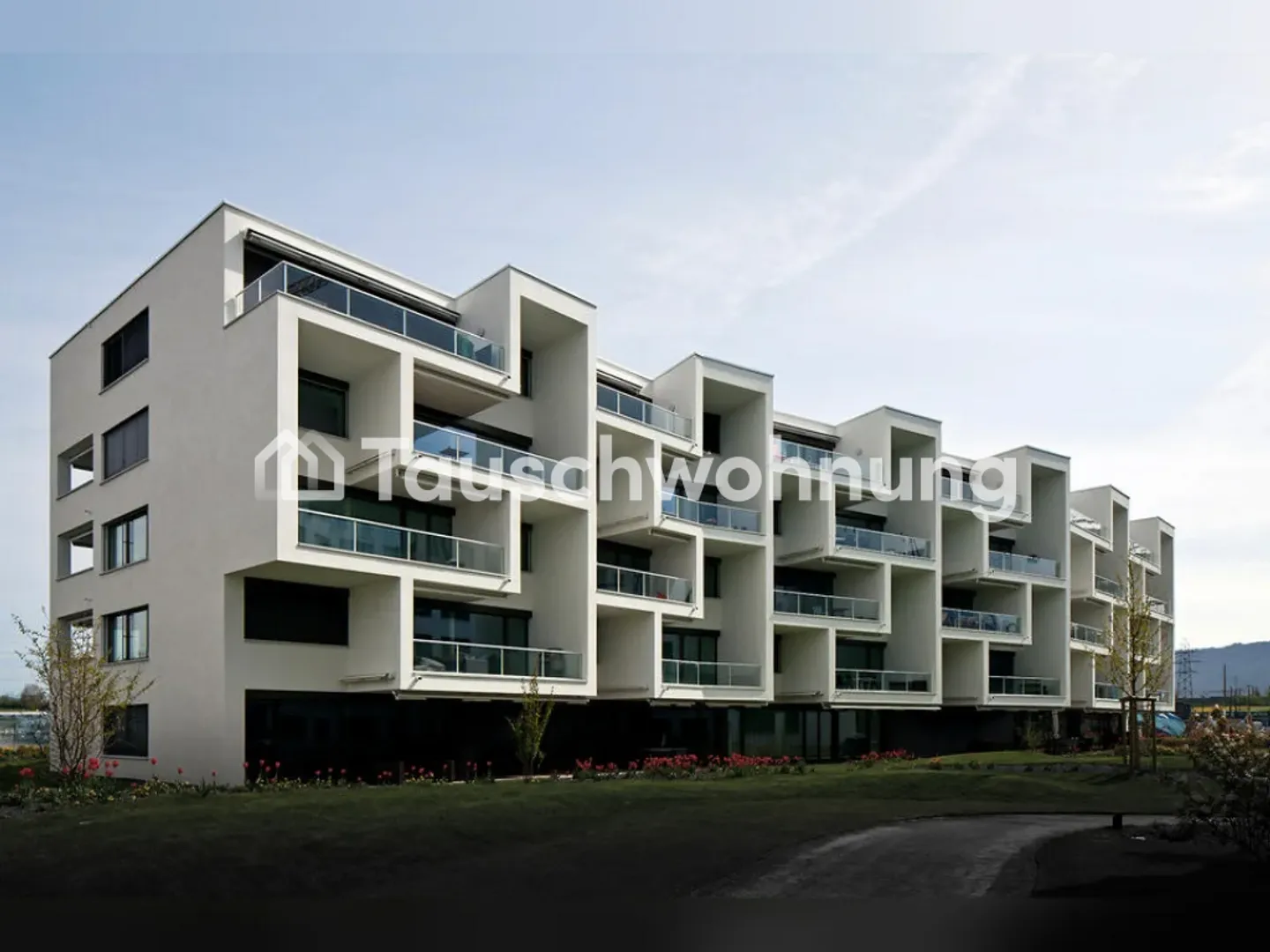 Appartamento attico 3.5 locali soleggiato a Risch-Rotkreuz (Suurstoffi) - Foto 1 di 4