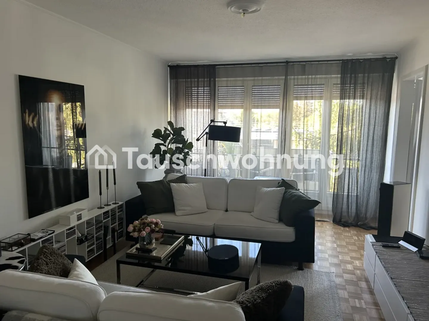 3,5 a 8057 Zurigo contro simile a Dübendorf o Glattpark - Foto 1 di 9