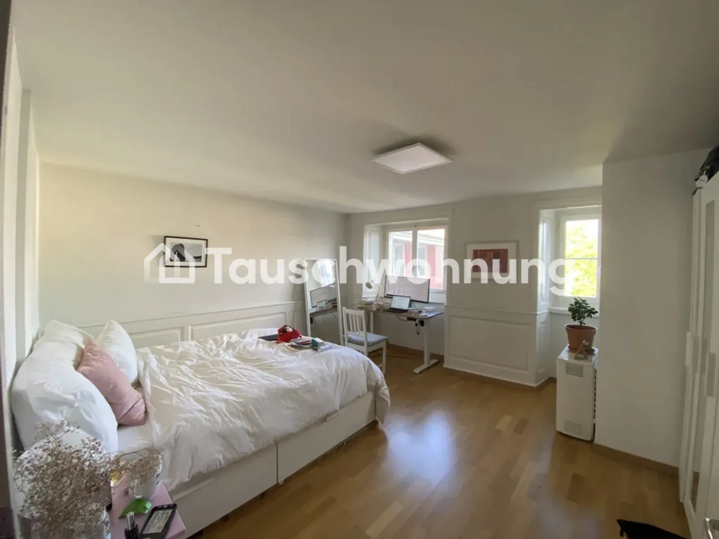 Cozy Apartment with Terrace in Zurich - Photo 2 of 7