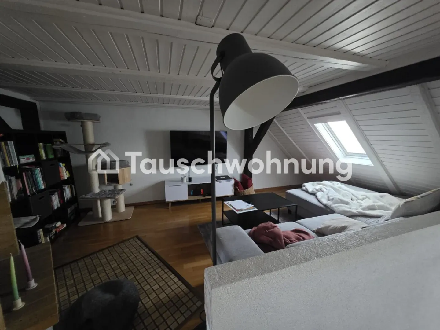 Charmante Dachstock Wohnung mit Dachterasse im Kreis 5 - Photo 8 of 9