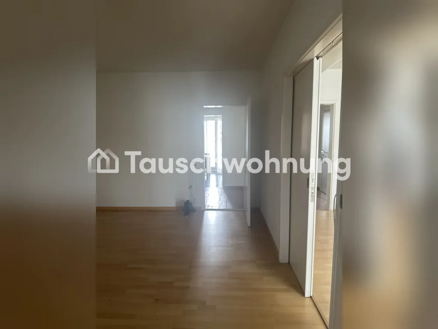 Charming apartment exchange in Zurich, District 8 - Photo 1 of 1