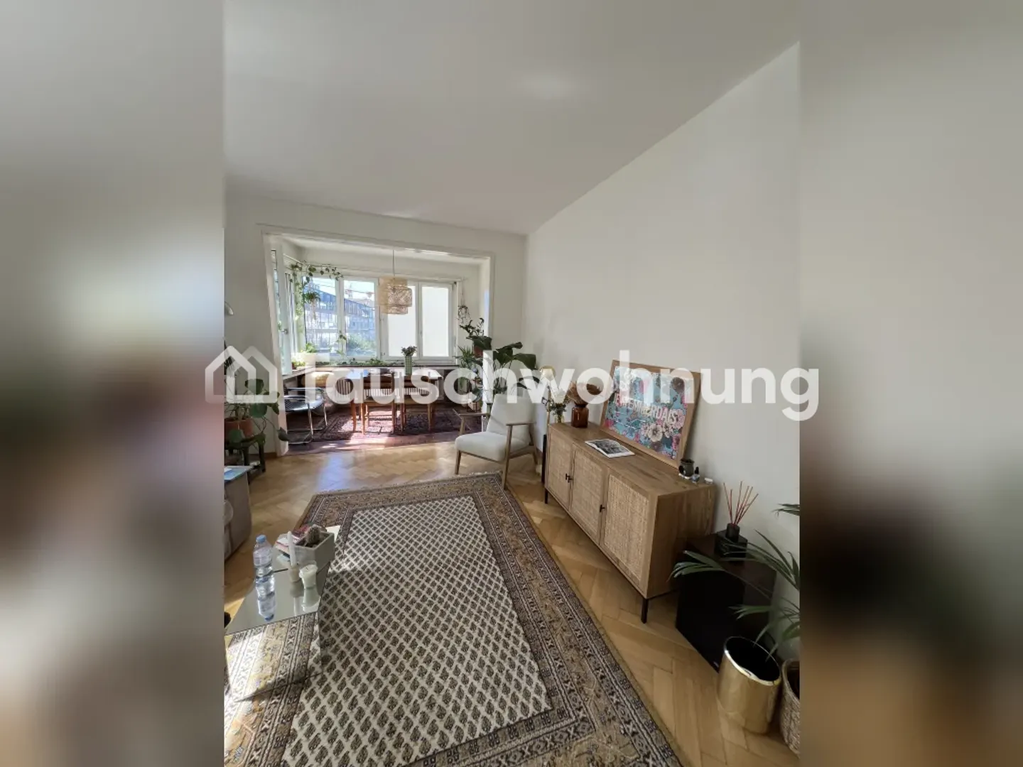 Appartement de 65 m² à Zurich, Quartier 8 - Photo 3 sur 9