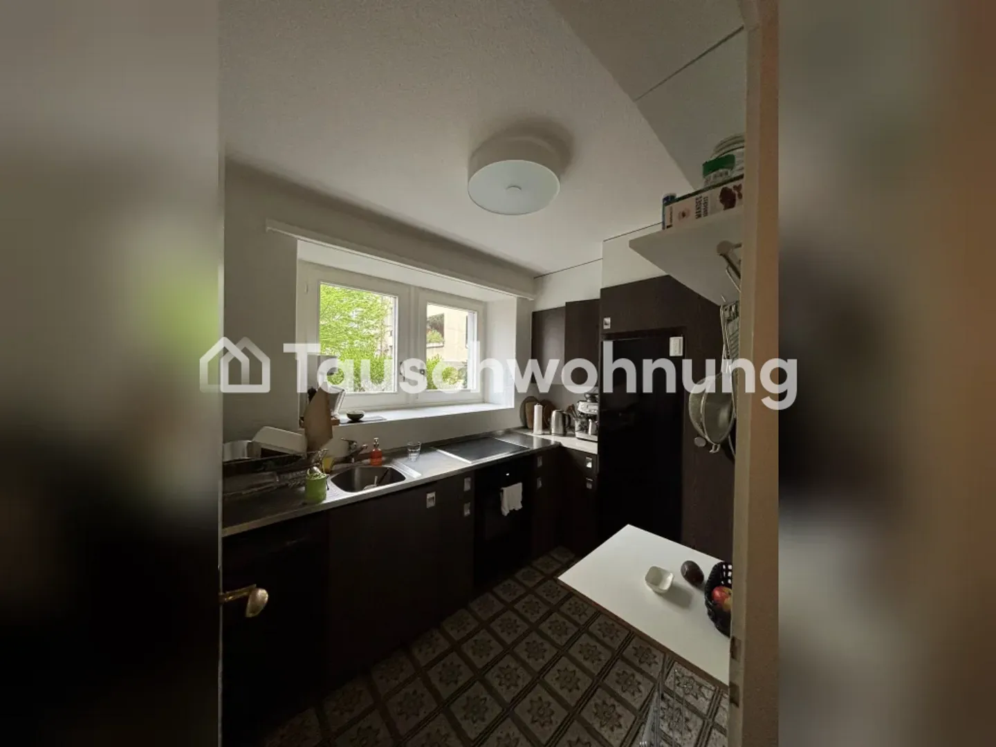 Appartement 2.5 pièces dans le quartier 6 à échanger - Photo 3 sur 6