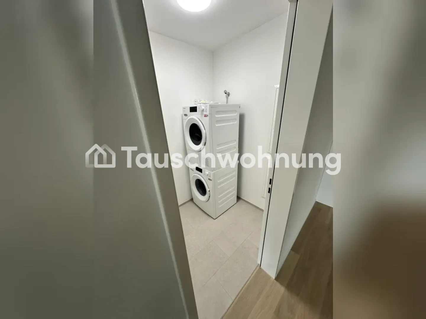 3.5 Room Apartment in Uitikon, 96 m² - Photo 8 of 12