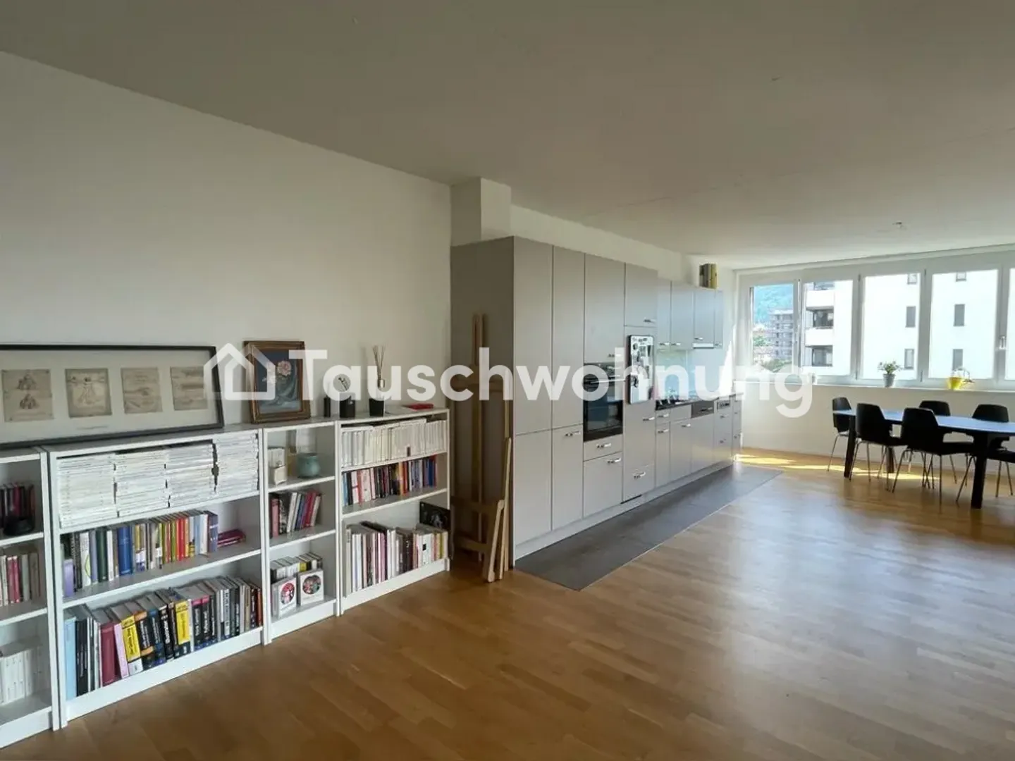 Charmante 3.5 Zimmer Wohnung - Foto 2 von 4