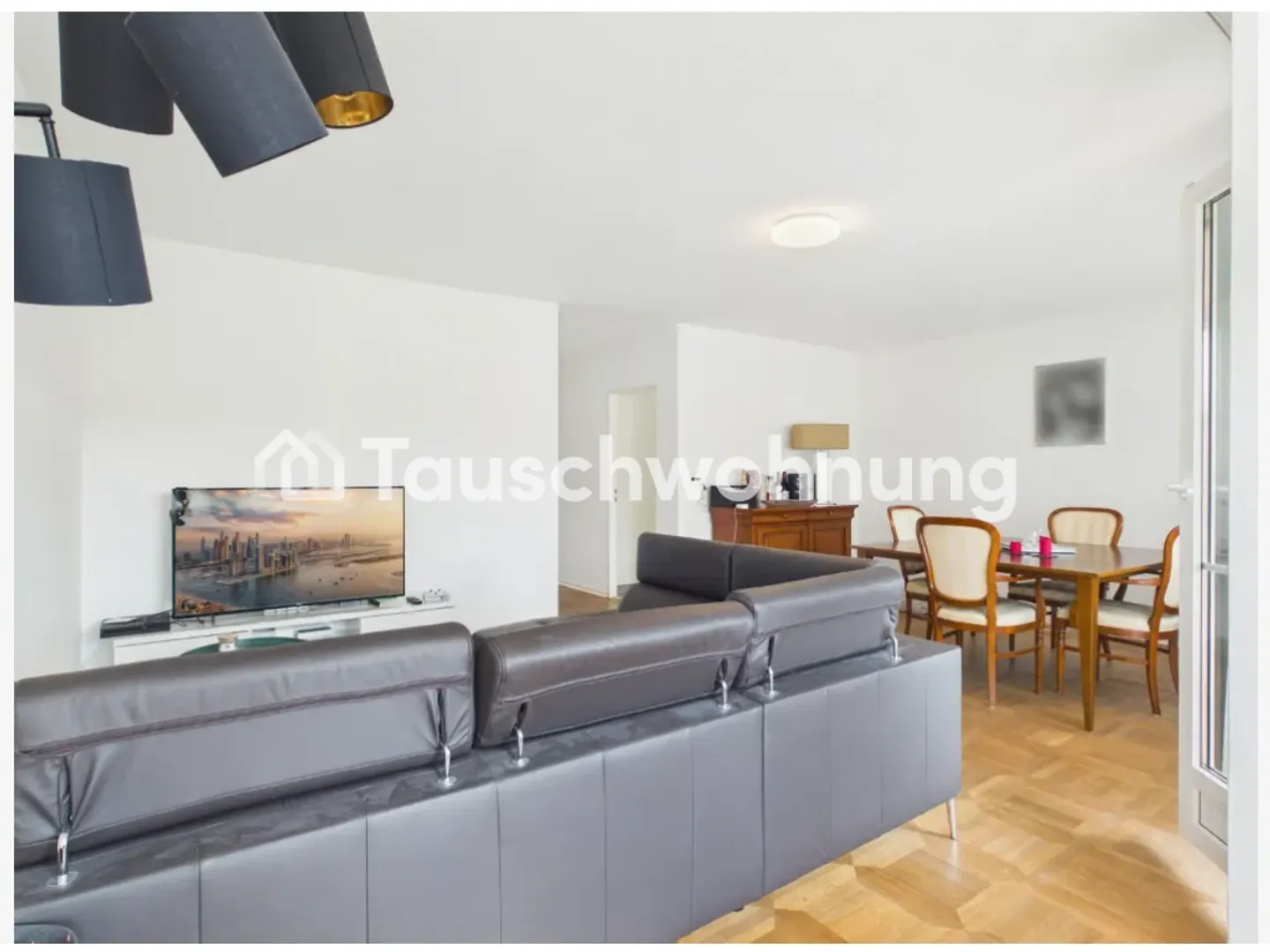 Geräumige Wohnung in Schwerzenbach - Foto 1 von 7