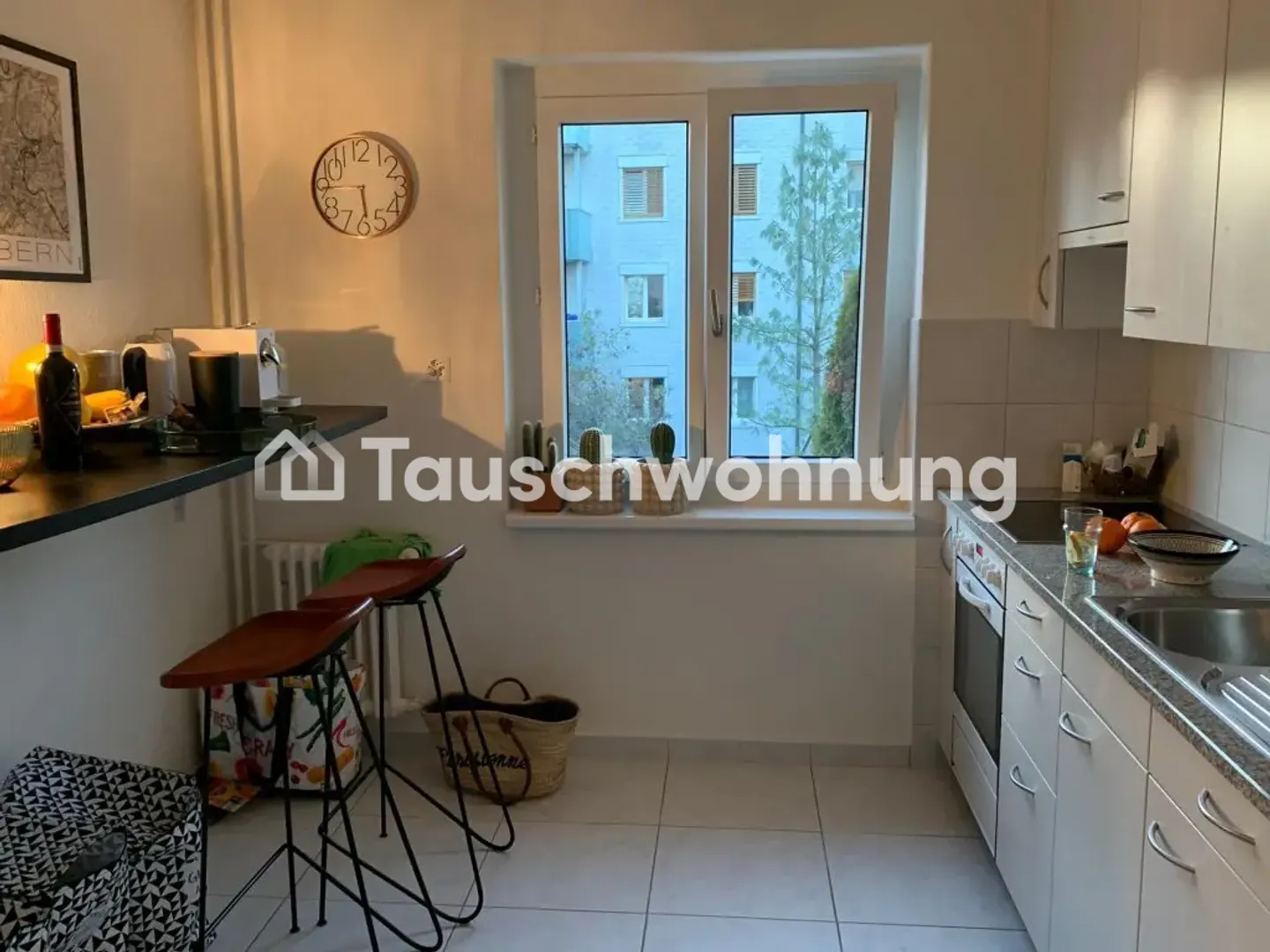 Helle Altbauwohnung mit Balkon - Foto 1 von 9
