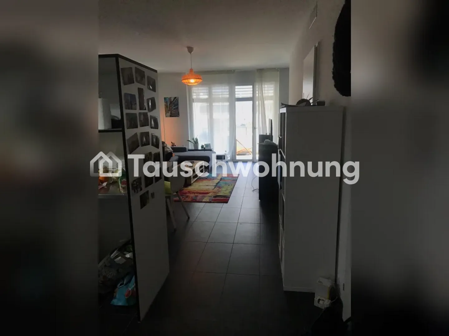 Zürich-Circle 9: Cozy 2.5-Room Apartment - Photo 3 of 11
