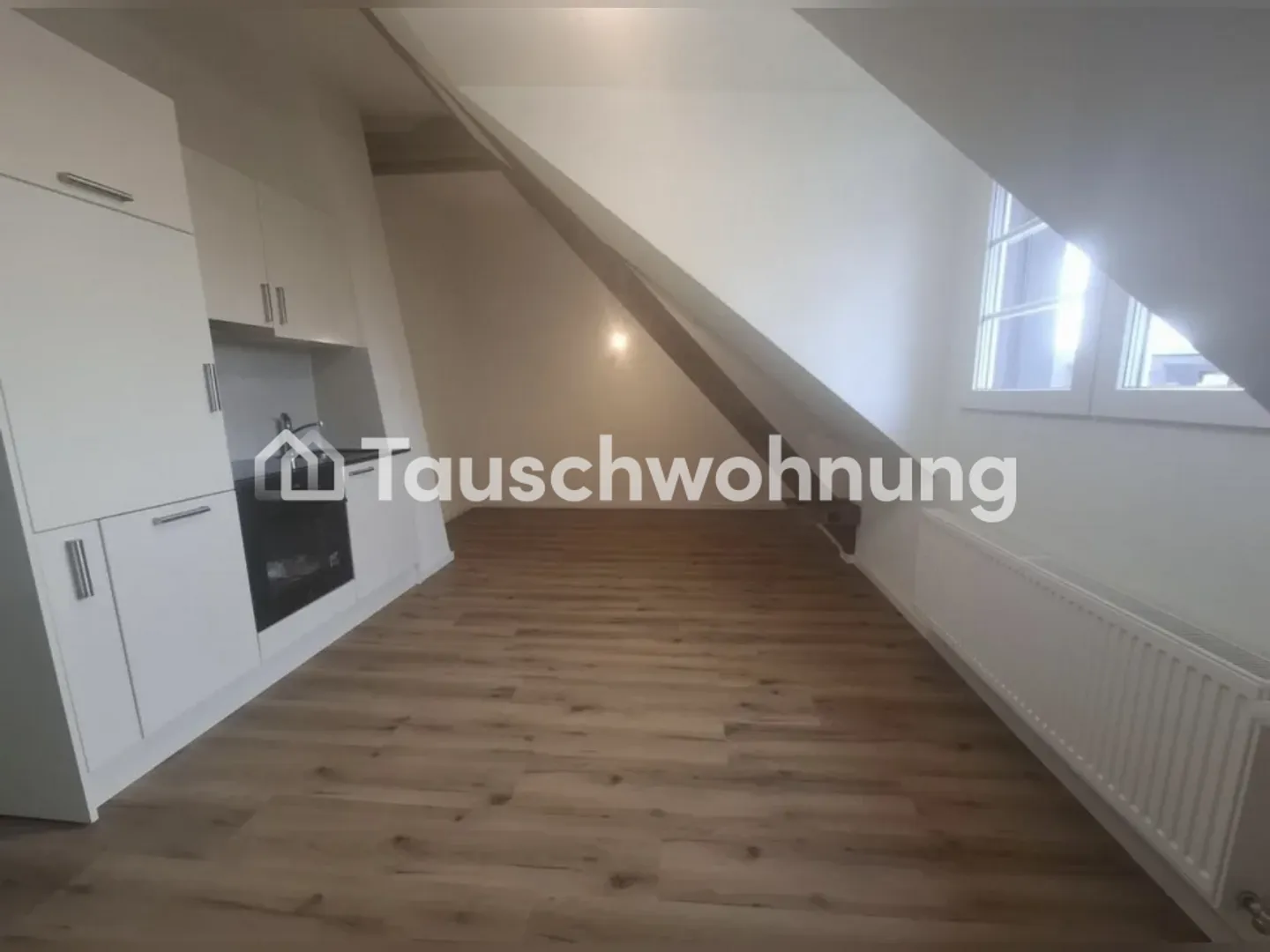 Charming Apartment in Zurich, District 4 - Photo 1 of 6